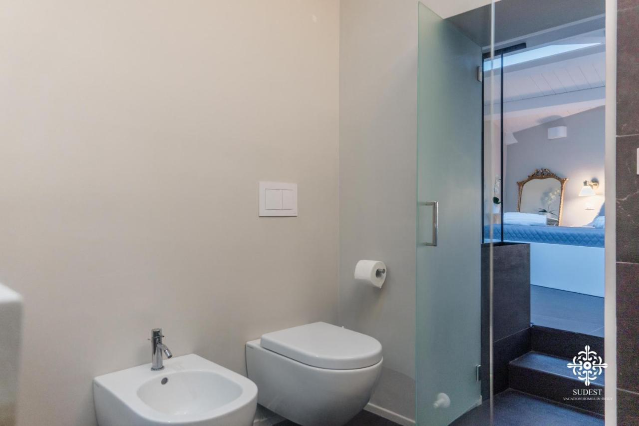Ortigia Charming Suite Сиракуза Екстериор снимка